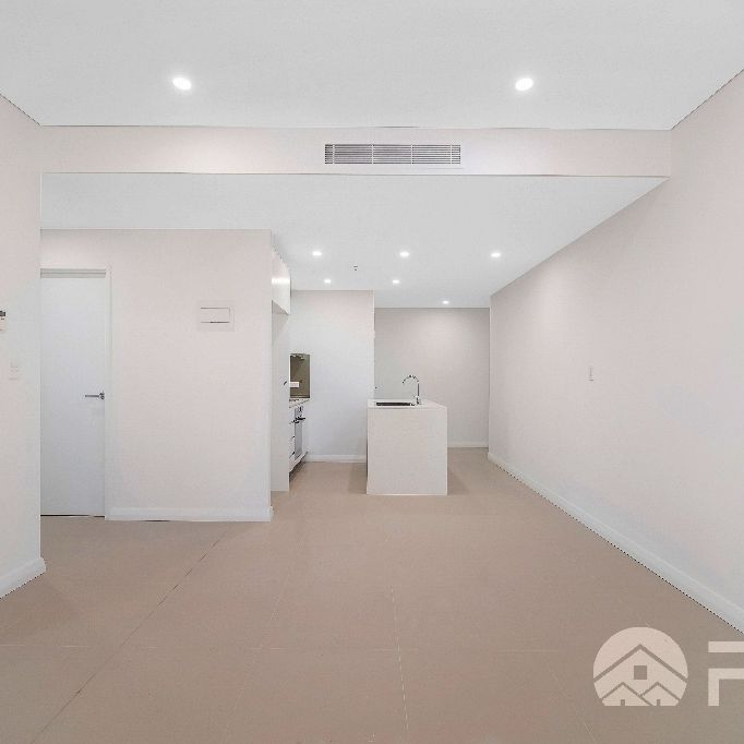 508/16 East Street Granville - Photo 1