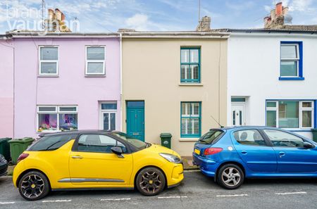 2 bedroom terraced house to rent - Photo 5