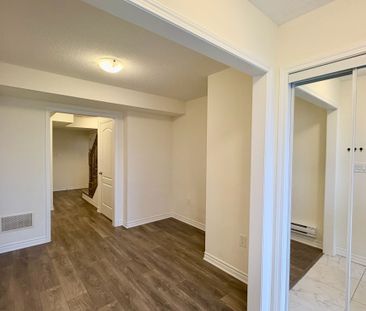 For Lease - 95 Mcalister Avenue, Richmond Hill, Ontario - Photo 5