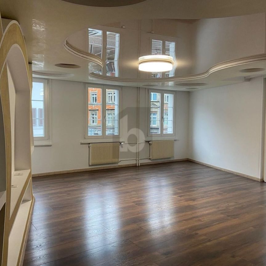 EXKLUSIV UND FRISCH SANIERT - Foto 1