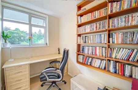 3 bedroom apartment to rent - Photo 3