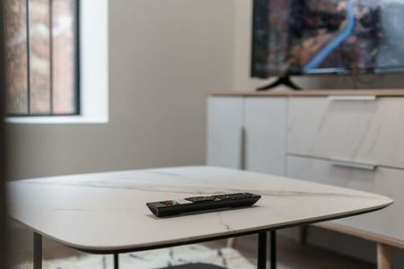 Roscoe Street - Photo 4