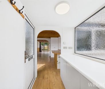 3 bedroom House - WESTLY WOOD, WELWYN GARDEN CITY - Photo 4