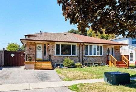 For Lease - 422 Laguna Street Unit# Upper, Oshawa, Ontario - Photo 2