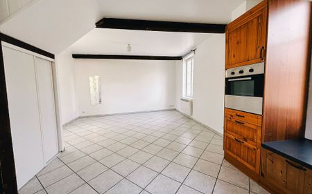 Maison à louer 3 pièces • Bazicourt - Photo 3