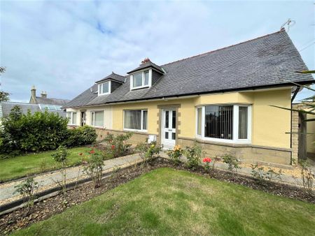3 bedroom semi-detached house to rent - Photo 5
