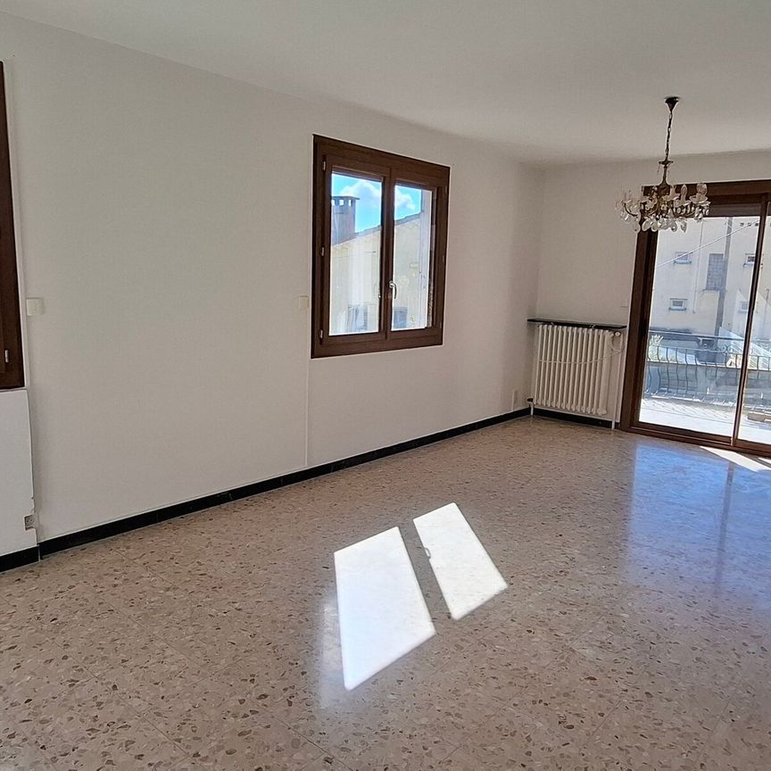 Maison à louer 4 pièces • Laragne-Montéglin - Photo 1