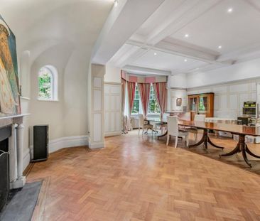 6 bedroom detached house to rent - Photo 4
