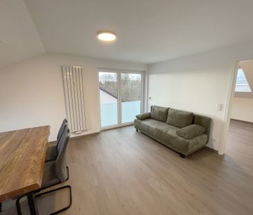 Bonn-Beuel: Schicke, möblierte Dachgeschosswohnung – sofort einzieh... - Photo 2