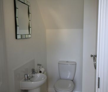 2 Bedroom Mews, Hope - Photo 3
