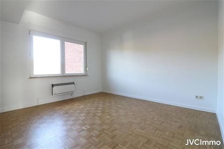 Appartement te huur - Photo 2
