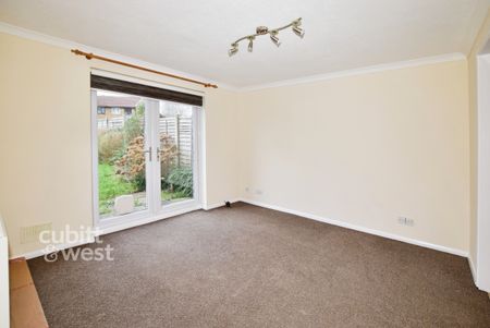 1 bedroom ground maisonette to rent - Photo 3