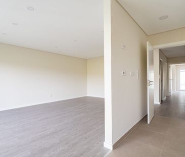 Lisboa, Lisbon 2620-170 - Photo 3