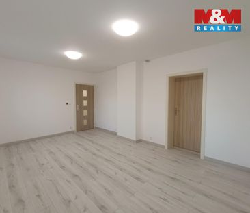 Pronájem bytu 1+1 40 m² - Photo 2