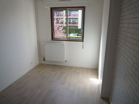 Location Appartement 2 pièces 50m² - Photo 4