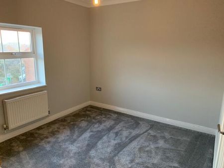 6 bedroom detached house to rent - Photo 5