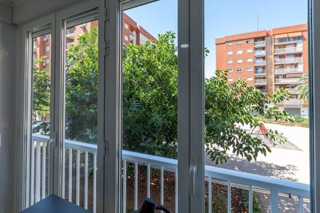 Carrer de Sant Joan de Déu, Valencia, Valencian Community 46011 - Photo 3