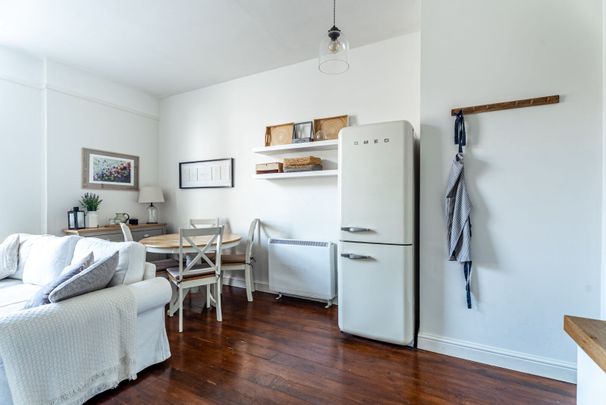 Available furnished from 05/01/2026 - Photo 1