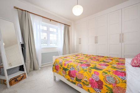 Hersham Road, WALTON-ON-THAMES, KT12 - Photo 4