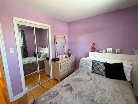 For Lease - 2201 Stir Crescent, Mississauga, Ontario - Photo 4