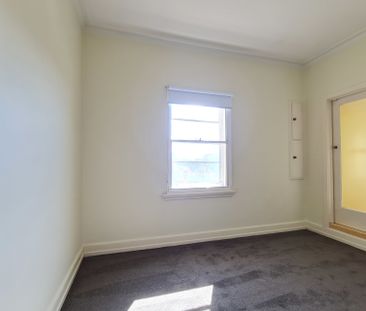 2/568 Toorak Road, Toorak - Photo 4