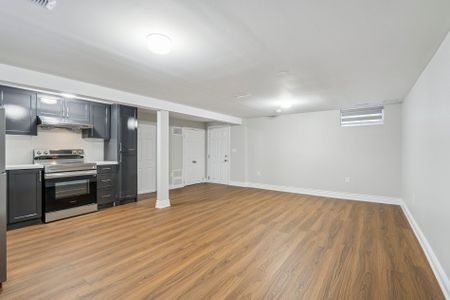 For Lease - 15 Mcclure Avenue Unit# Basement, Brampton, Ontario - Photo 2