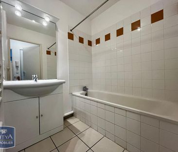 Location Appartement 4 pièces 79m² LISIEUX 14100 - Photo 5