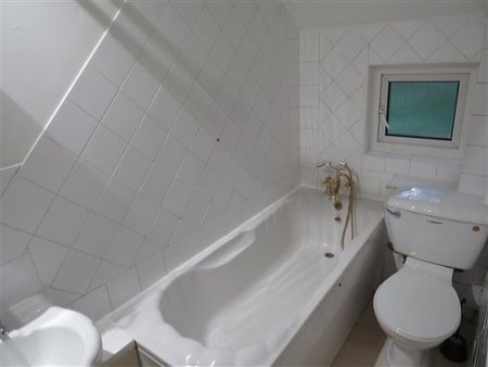 Osney Close, Crawley - Photo 5