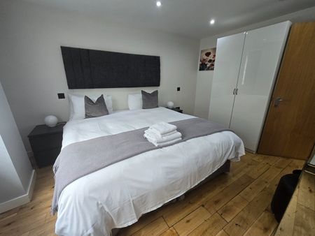 1 Bed Flat, Creative House, SW8 - Photo 4