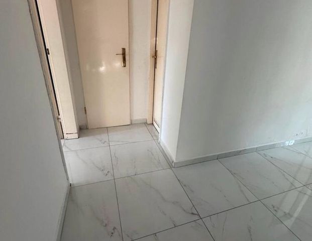 gepflegte Wohnung steht zu vermieten - Photo 1