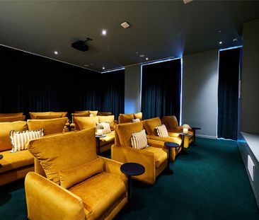 2 bedroom penthouse to rent - Photo 6