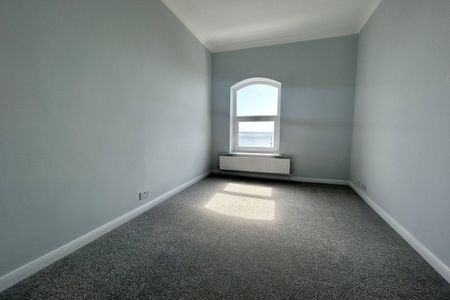 Park Terrace - Photo 3