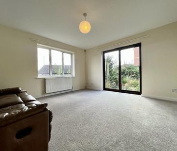 Skipton Road, Swallownest, Sheffield - Photo 1