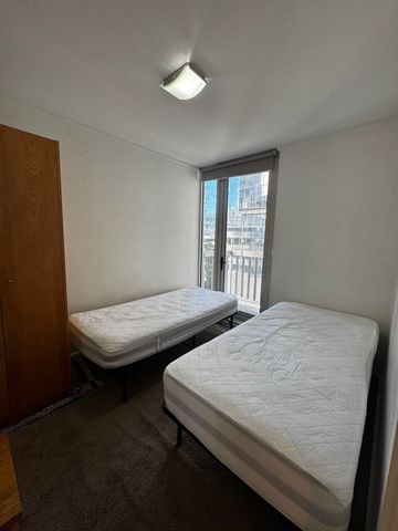 Prime Location Apartment in the Heart of Melbourne - Photo 4