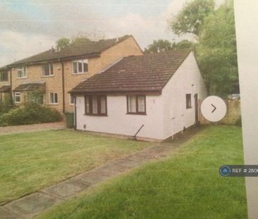 2 bedroom bungalow to rent - Photo 1