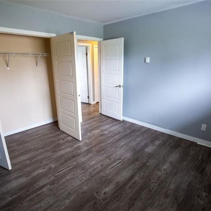 For Lease - 42 Daniel Avenue, Kitchener, Ontario - Photo 1