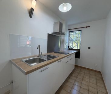 Location Appartement 30m² 1 pièce Fort de france - Photo 4