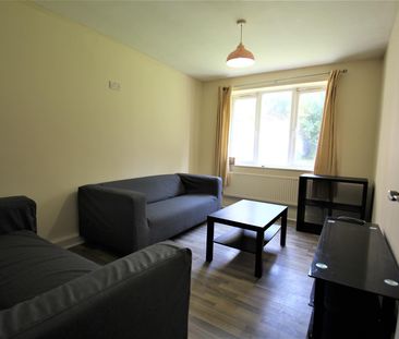 3 bedroom apartment to rent - Photo 1