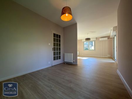 Location Appartement 4 pièces 77m² BRIVE LA GAILLARDE 19100 - Photo 2
