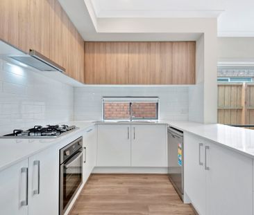 Stylish Family Home in the Heart of Leopold - Photo 2