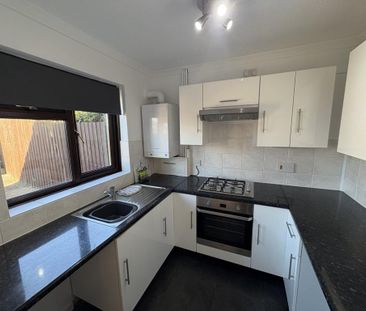 2 bedroom bungalow to rent - Photo 4