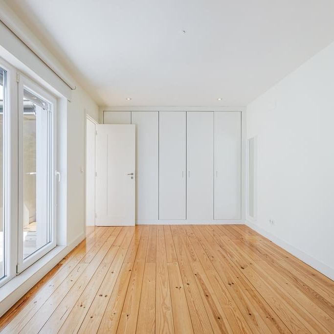 3 Bedroom Penthouse with a terrace, Rua Filipe Folque, Lisboa - Photo 1