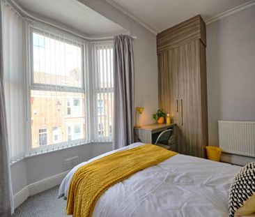 4 bedroom house share to rent - Photo 4