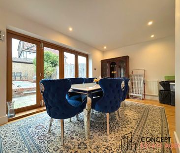 3 bedroom terraced house to rent - Photo 2