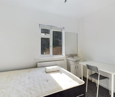 6 bedroom terraced house to rent - Photo 6