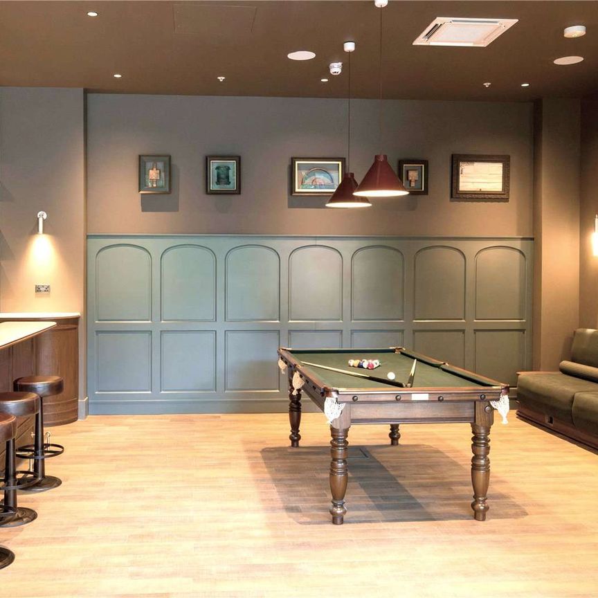 BRAND NEW APARTMENTS | AVAILABLE NOW | 3 WEEKS RENT FREE FOR 12 MONTH TENANCY | PET FRIENDLY | 24-HOUR CONCIERGE | LUXURY AMENITIES | VIEWING RECOMMENDED! - Photo 1