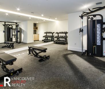 None in West Vancouver, BC - Photo 2