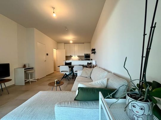 Appartement te huur - Photo 1