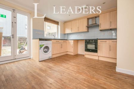 1 bedroom terraced house to rent - Photo 3