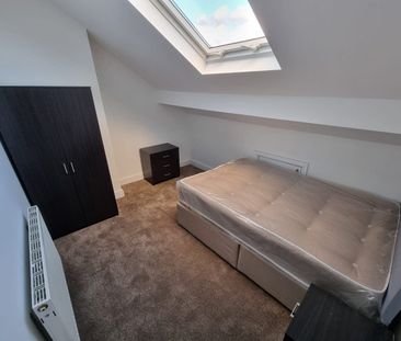 Room in a Shared House, Deane Road, L7 - Photo 5